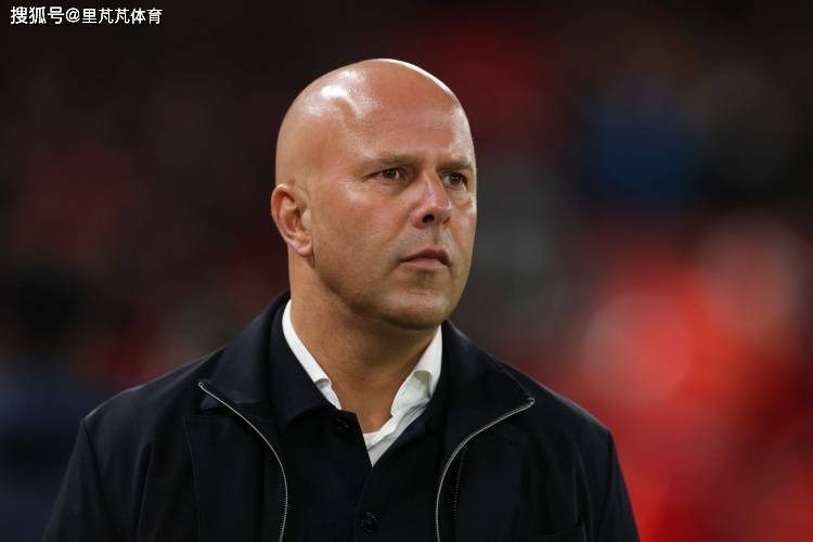 一日英超动向：阿森纳10连胜势不可挡，孙兴慜式进球再现托特纳姆